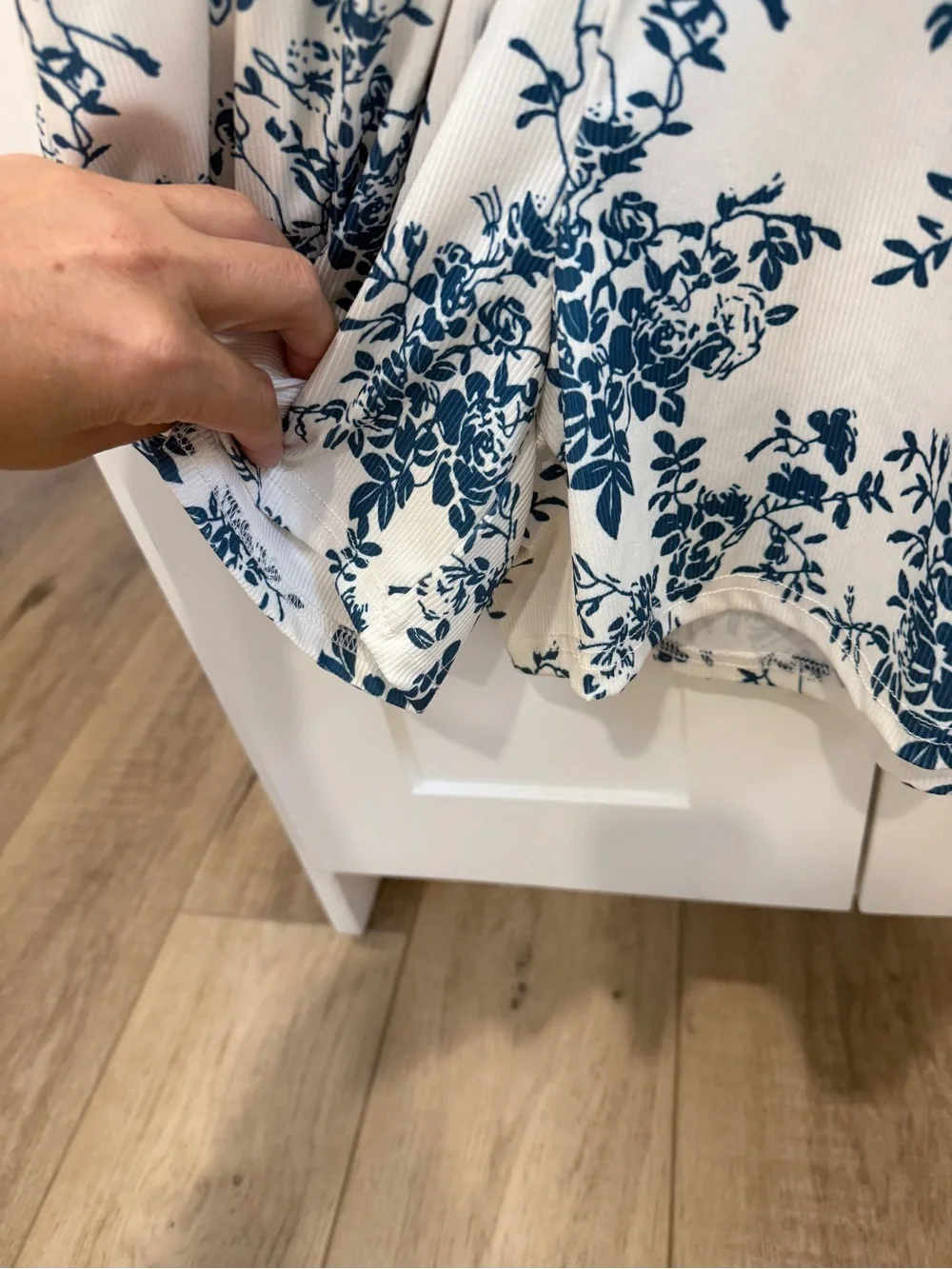 Cider White Romper with Navy Blue Floral Pattern - Picture 2 of 5